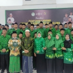 Para Pengurus PC Pergunu Kabupaten Tuban foto bersama usai dilantik.