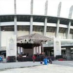 Stadion Gejos di Desa Segoromadu, Kecamatan Kebomas. (foto: SYUHUD/ BANGSAONLINE).