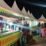 Suasana festival jajanan tradisional di Taman Lanceng Kapongan, Situbondo.