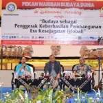 Seminar “Budaya sebagai Pemicu Pembangunan Indonesia” oleh Dr. Sri Teddy Rusdy, SH, M.Hum, Prof. Bambang Tjahjadi, Aribowo, Drs M.S, dan Prof. Dr. Rahmi Jened, SH, MH. (foto: dok HARIAN BANGSA)