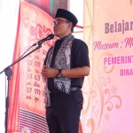 Bupati Pamekasan, Baddrut Tamam, saat menghadiri belajar bersama di Museum Mandilaras.