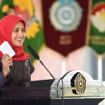 Ketua TP PKK Kota Kediri Ferry Silviana Abu Bakar saat memberi sambutan. Foto: Ist.
