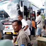 Massa HNSI Kabupaten Pamekasan saat hendak berangkat ke Jakarta.
