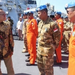 Ketua MPR RI saat mengunjungi Satgas Maritim.