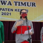 Ketua Perwosi Kabupaten Kediri, Eriani Annisa Hanindhito, saat memberi sambutan. Foto: Ist