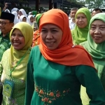 Gubernur Jawa Timur Khofifah Indar Parawansa saat menghadiri silaturahmi dan halal bihalal di Muslimat NU Kabupaten Blitar.