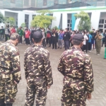Diklatsar ke IV Banser se-Surabaya yang iikuti oleh ratusan orang, bertempat di SD Yapita Keputih, Kecamatan Sukolilo, Surabaya.
