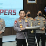 Kapolri Jenderal Listyo Sigit Prabowo menyampaikan hasil pemeriksaan terkait dugaan keterlibatan tiga kapolda dalam obstruction of justice Ferdy Sambo dkk.