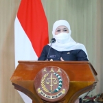 Dokumentasi Gubernur Jawa Timur Khofifah Indar Parawansa dalam satu acara. foto: ist.