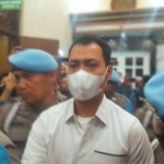 AKP Bambang Sidik Achmadi, eks Kasat Samapta Polres Malang saat berada di ruang sidang Pengadilan Negeri Surabaya, Kamis (16/3/2023)