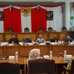 Hearing antara Komisi III dan Disperindag Kota Pasuruan.