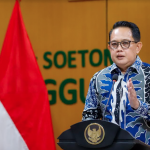 Pj Gubernur Jawa Timur Adhy Karyono saat memberi sambutan di sharing session 