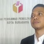 Muhammad Agil Akbar, Ketua Bawaslu Kota Surabaya. (foto: ist).