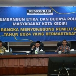 Workshop pendidikan politik yang digelar Kesbangpol Kota Kediri. Foto: Ist