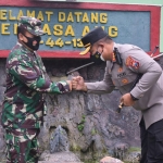 Kapolresta Sidoarjo saat berkunjung ke sejumlah Jajaran TNI di wilayah Kota Delta