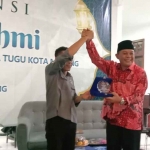 Ketua DPRD Kota Malang, I Made Riandiana Kartika, saat menerima audiensi dari Ikatan Pedagang Wisata Belanja Tugu.