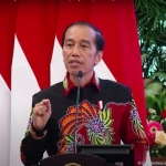 Presiden Jokowi, saat memberi pesan kepada ratusan pejabat Polri di Istana Negara, Jumat (13/10/2022)
