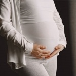 Ilustrasi wanita hamil. Foto: freepik