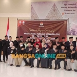 KPU Kota Probolinggo melantik 25 panitia pemilihan kecamatan untuk Pemilu 2024. Foto: SUGIANTO/BANGSAONLINE