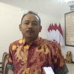 Bupati Ngawi, Ony Anwar Harsono saat ditemui di kantornya oleh awak media.