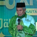 Dr KH Marzuki Mustamar