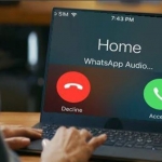 Ilustrasi panggilan suara melalui WhatsApp Desktop.