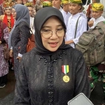 Bupati Banyuwangi Ipuk Fiestiandani usai upacara peringatan Hari Otonomi Daerah (Otoda) XXVIII, di Balai Kota Surabaya, Kamis (25/4/2024).