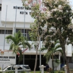 Kantor KPU Surabaya.