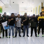 Kontingen Jawa Timur yang mengikuti Liga Santri Piala Kasad 2022 saat berada di Bandung, Jawa Barat.