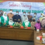 Pengurus Pimpinan Cabang (PC) Fatayat NU Surabaya melakukan kerja sama dengan Unipra Surabaya. foto: istimewa