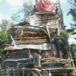 ?

Rumah bambu milik Karsito, belum pernah tersentuh bantuan dari pemerintah. Foto: bambang dj/BANGSAONLINE