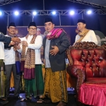 Wakil Ketua DPR RI, Abdul Muhaimin Iskandar, saat menghadiri peringatan Maulid Nabi Muhammad SAW 1444 H di Desa Sumbermulyo, Kecamatan Jogoroto, Jombang.