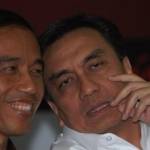 Effendi Simbolon bersama Jokowi dalam suatu acara. Foto: merdeka.com 