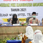 Rapat Kerja TP PKK Kabupaten Mojokerto 2021 di Hotel Grand Whiz Trawas, Kamis (18/3/2021) sore. (foto: ist)