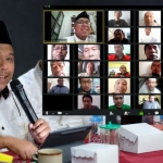 Ketua DPW PKS Jatim, Irwan Setiawan menggelar rapim secara online dengan 38 Ketua DPD. foto: ist.
