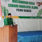 Ketua DPRD Kabupaten Pasuruan H. M. Sudiono Fauzan saat membuka musker PCNU Bangil. foto: AHMAD FUAD/ BANGSAONLINE