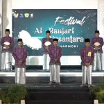 Salah satu grup peserta Festival Al-Banjari Nusantara saat tampil. foto: ist.