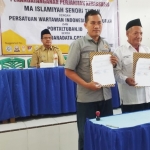 MoU antara PWI Kabupaten Tuban dengan MA Islamiyah Senori dalam rangka meningkatkan literasi media.
