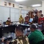 Exit meeting para kepala satker di Lingkungan Kantor Wilayah Kemenkumham Jawa Timur bertempat di Ruang Airlangga Kanwil Jatim, Kamis (4/8/2022).