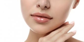 Rekomendasi 5 Lip Balm SPF untuk Lindungi Bibir dari Sinar UV
