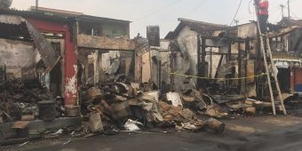 Diduga Ada Kebocoran Gas Elpiji, Empat Ruko di Darmo Surabaya Terbakar
