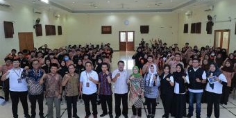 Ruki Kanwil Kemenkumham Jatim Sapa Ratusan Pelajar dari 2 Sekolah di Surabaya