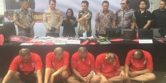 Polisi Beberkan Peran Pelaku Perampokan di Perumahan Elit Puri Galaxy Surabaya