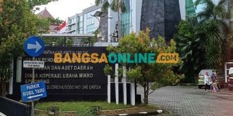 Penyimpangan Hibah UMKM Rp19,6 Miliar, Kejari Gresik Ambil Barang Bukti di Kantor Diskoperindag