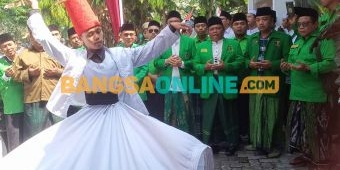 Diiringi Tari Sufi, PPP Gresik Daftarkan 50 Caleg ke KPU