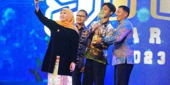 SMA Awards Jatim 2023, Khofifah: Ajang Siapkan Generasi Emas Indonesia