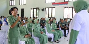 Dukung Kegiatan TMMD, DP3AP2KB Kota Kediri Gandeng TNI Sosialisasikan Stunting