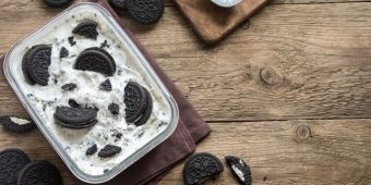 Cara Mudah Buat Es Krim Oreo ala Rumahan