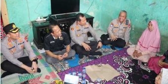  Jumat Curhat, Kapolda Jatim dengarkan Keluhan Warga Desa Sukorejo dari Rumah ke Rumah
