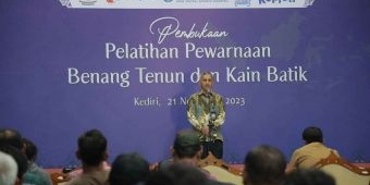 Tingkatkan Kualitas Produk UMKM, BI Gandeng Pemkot Kediri Beri Pelatihan Perajin Tenun dan Batik